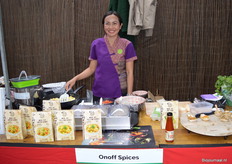 Bij Foncy kon men proeven van de nieuwe maaltijdkits van Onoff Spices.  